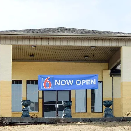 Motel 6 Grand Rivers, Ky
